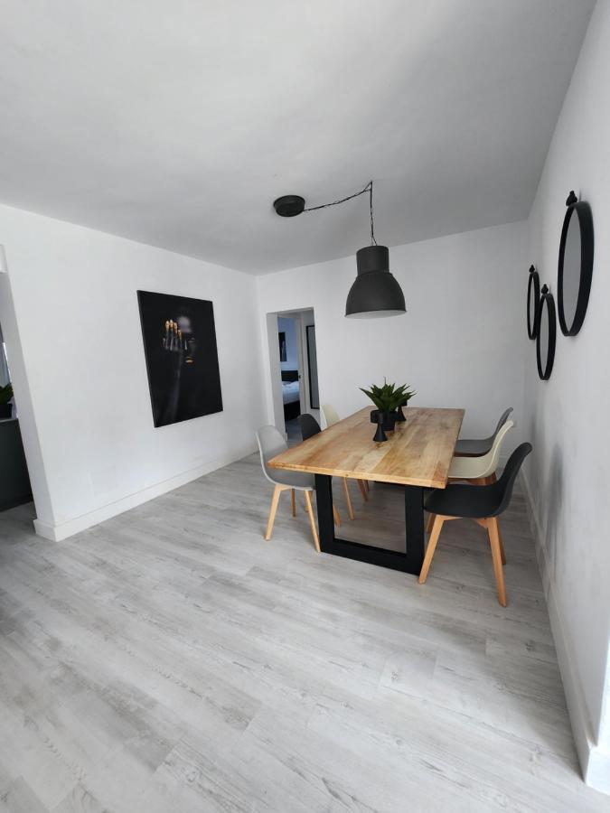 Villa Yoli 26 Con Piscina Y Jardin Cerca De La Playa Chiclana de la Frontera Exteriör bild