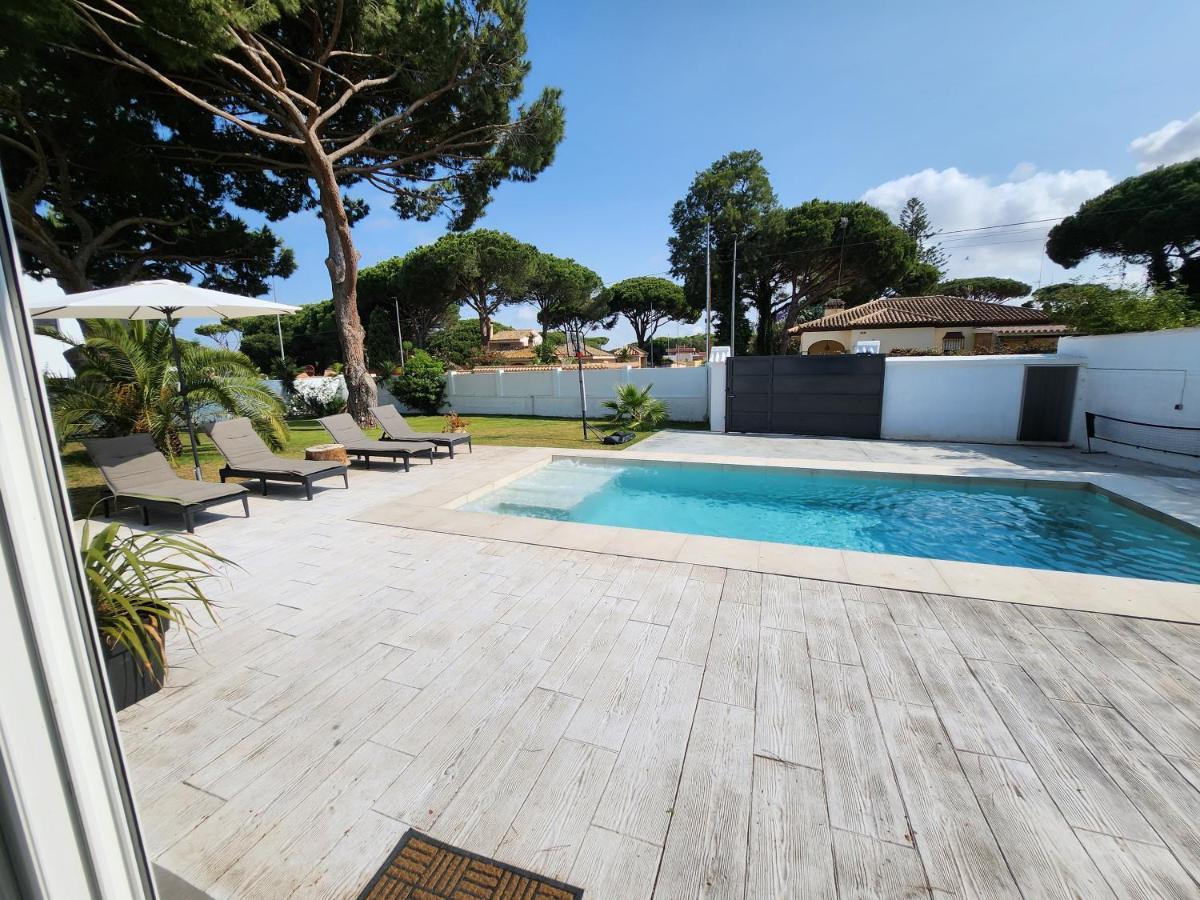 Villa Yoli 26 Con Piscina Y Jardin Cerca De La Playa Chiclana de la Frontera Exteriör bild